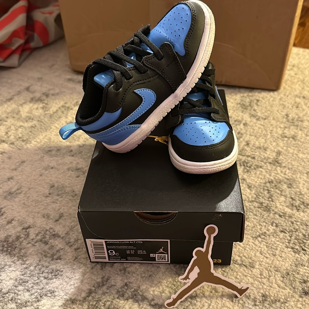Nike, Air Jordan 1 Low, Black and University Blue, Size 8, Size 9, Size 12